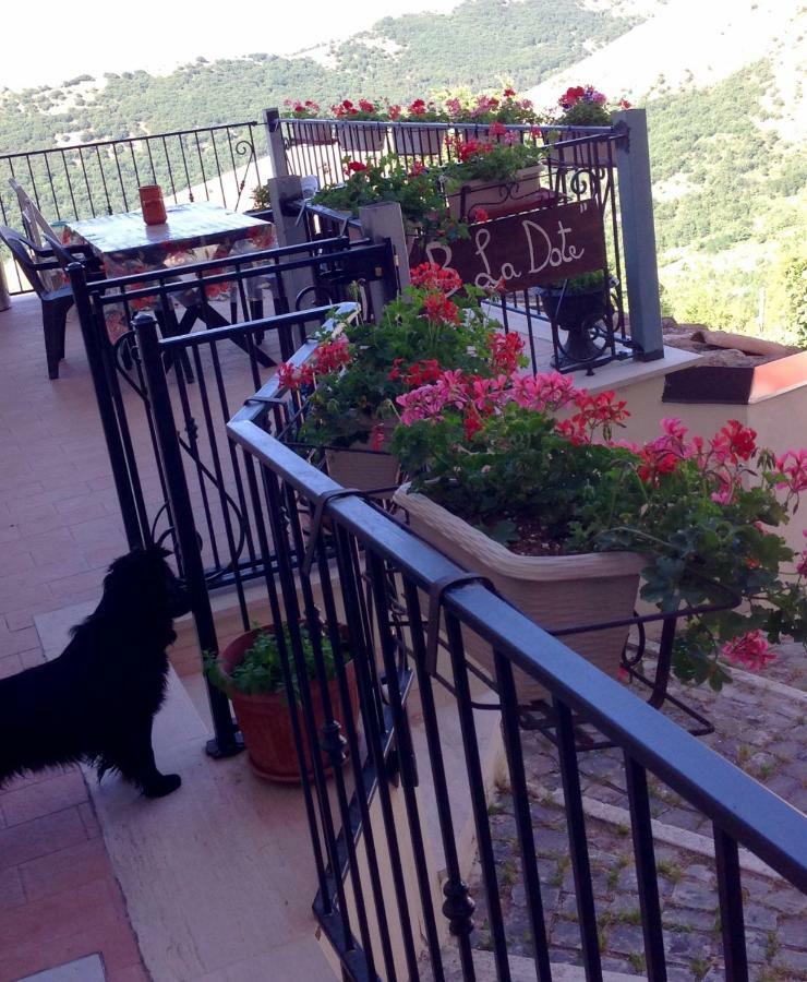 La Dote Bed & Breakfast Santo Stefano Di Sessanio Eksteriør bilde