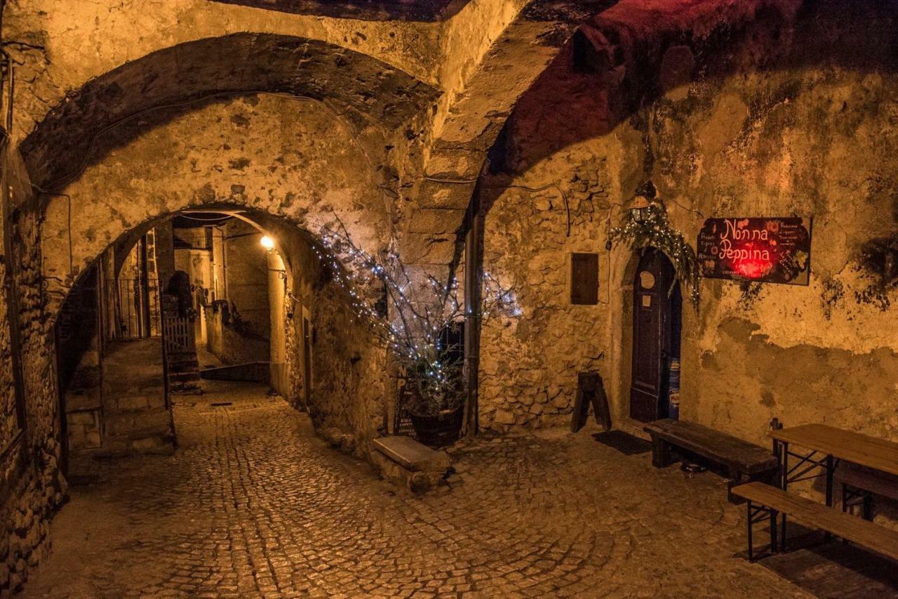 La Dote Bed & Breakfast Santo Stefano Di Sessanio Eksteriør bilde